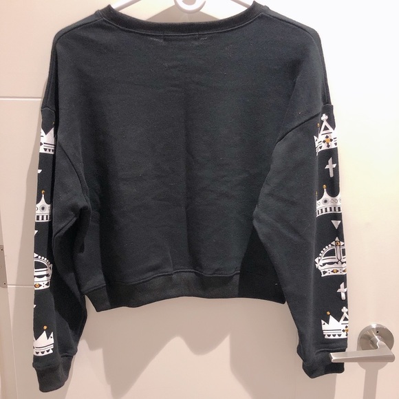 Black sweatshirt - Picture 3 of 3